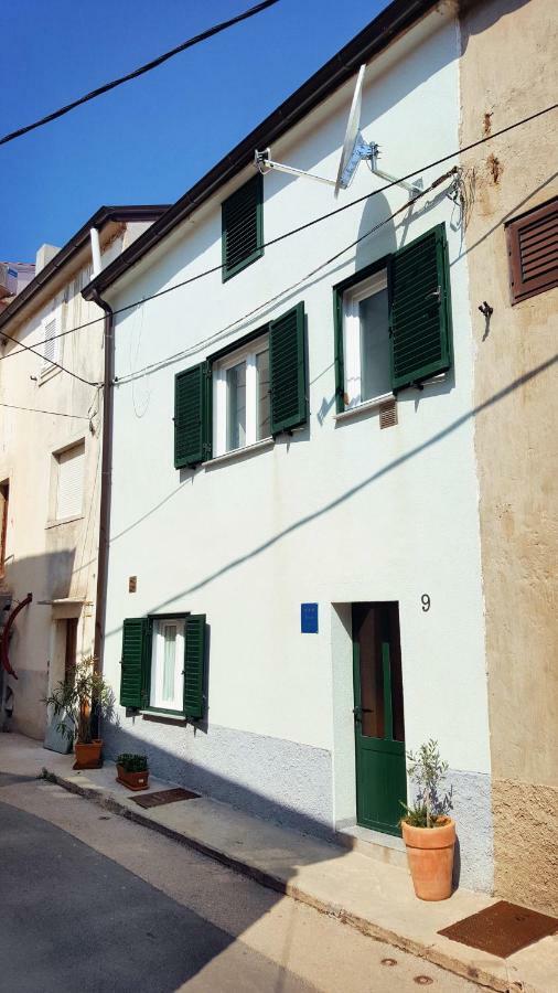 Apartment Vrbenka Vrbnik Luaran gambar